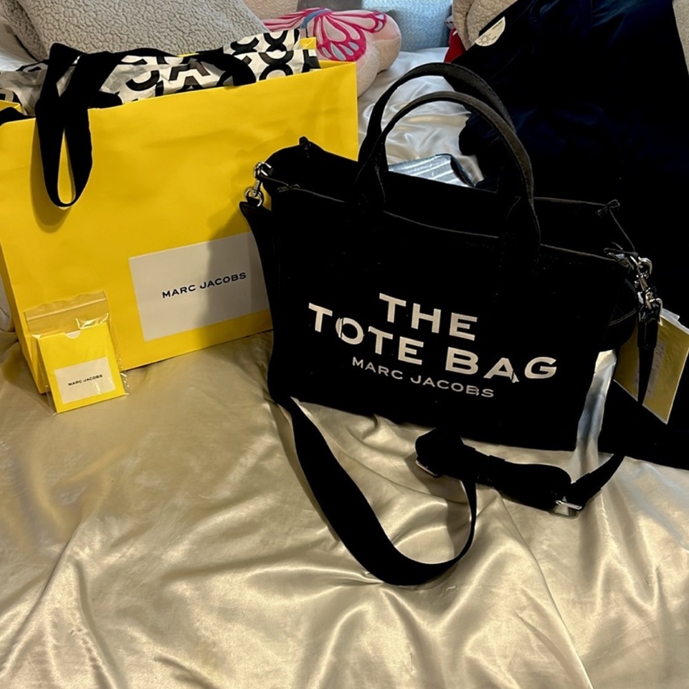 Marc Jacobs tote medium